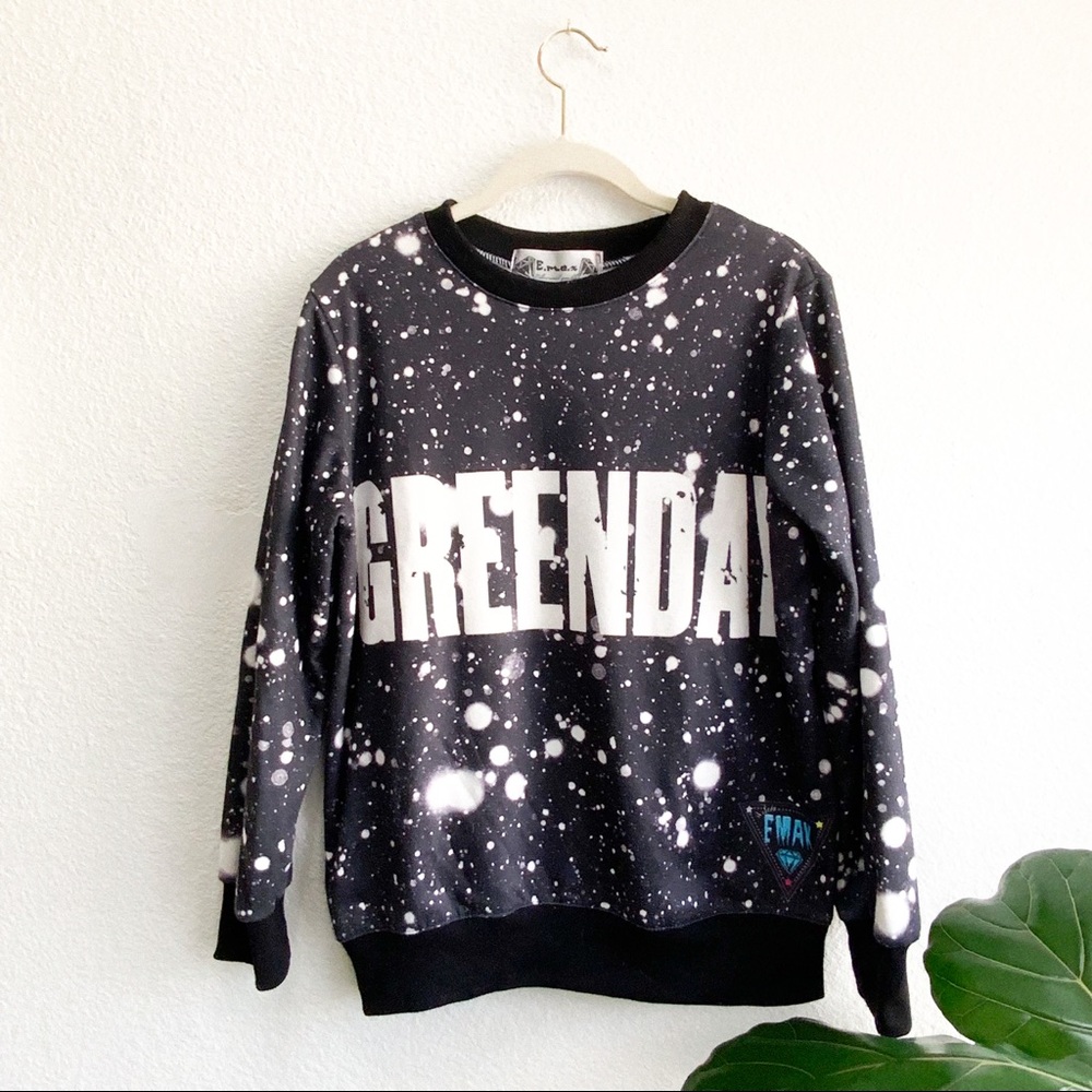 Green Day Graphic Sweatshirt